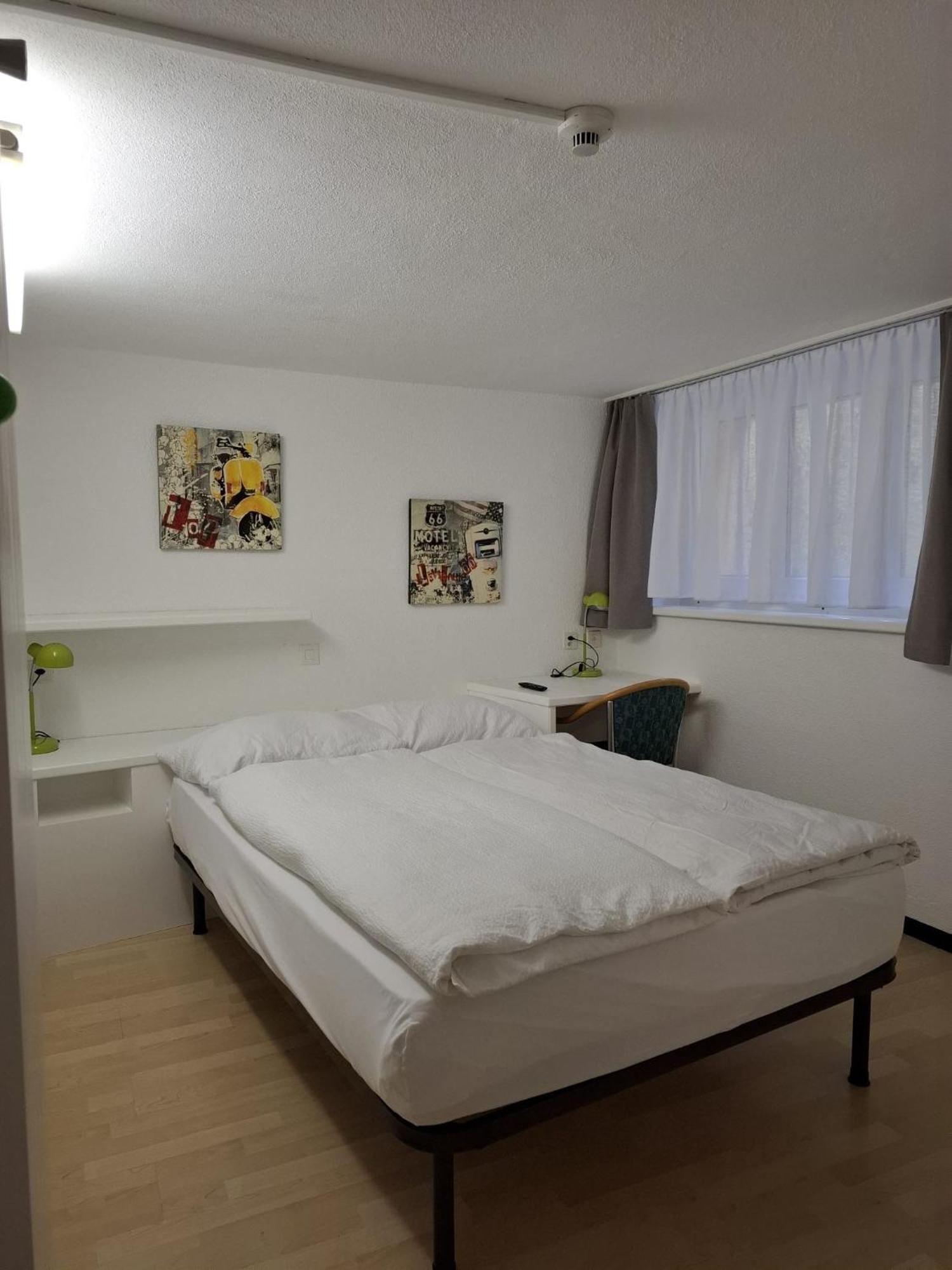 Vezia Hotel